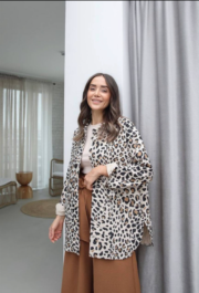 Lichtgewicht Jas met Luipaardprint – Gedurfd en Tijdloos