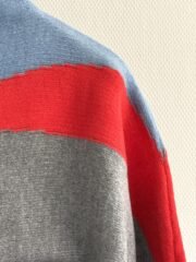 Gebreide Trui met Kleurvlakken (Grijs, Rood & Blauw) - Afbeelding 4