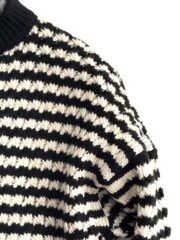 Gebreide Trui in Zwart-Wit Strepen – City Chic - Afbeelding 2