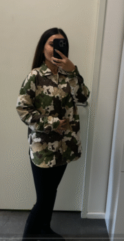 Lichtgewicht Jas met Camouflageprint – Stoer en Comfortabel - Afbeelding 3