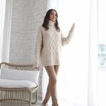 Comfortabele stretchbroek met hoge taille en splitdetail