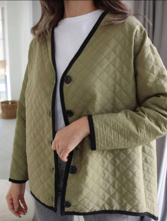 Trendy quilted jas met zwarte details - Afbeelding 2