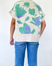 Gebreide Mouwloze Trui met Bloemenmotief (V-hals) - Afbeelding 2