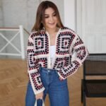 Stijlvolle gehaakte cardigan met kleurrijk patroon