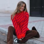 Rode & Paarse Gebreide Trui met Patroon