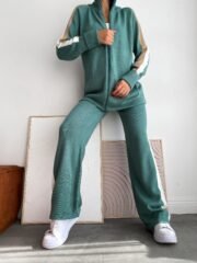 Sportieve Elegantie Gebreid Set – Groen & Beige Details - Afbeelding 2