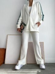 Stijlvolle Gebreide Set – Ecru & Groen - Afbeelding 2