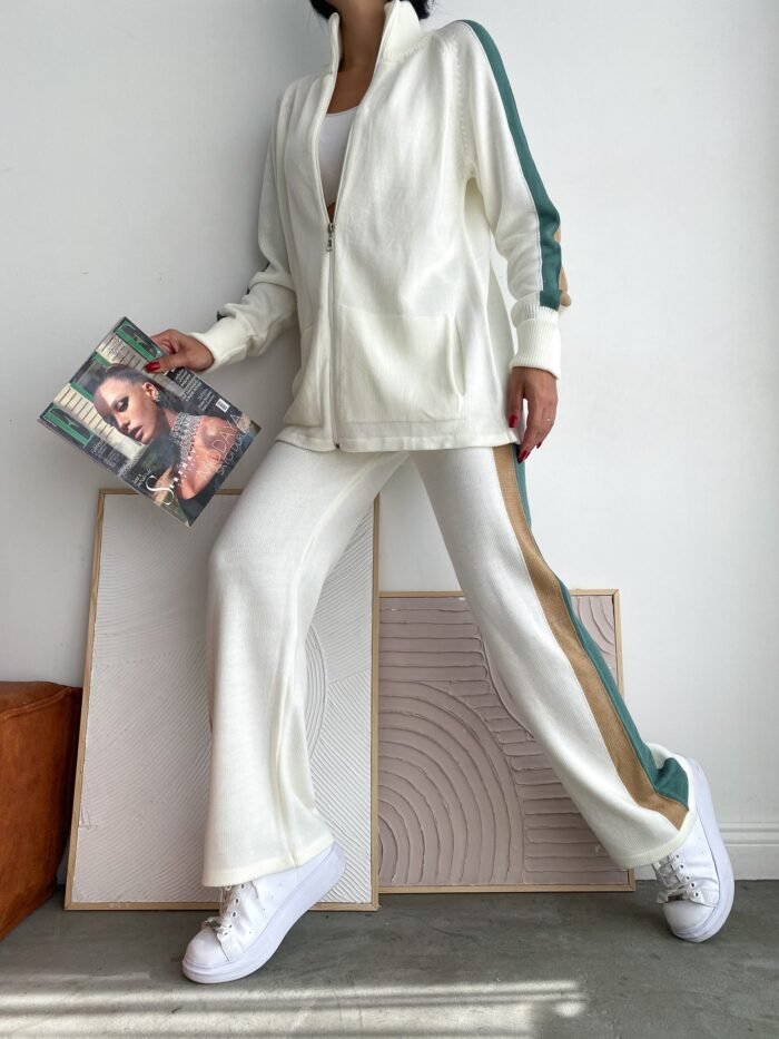 Stijlvolle Gebreide Set – Ecru & Groen - Afbeelding 3