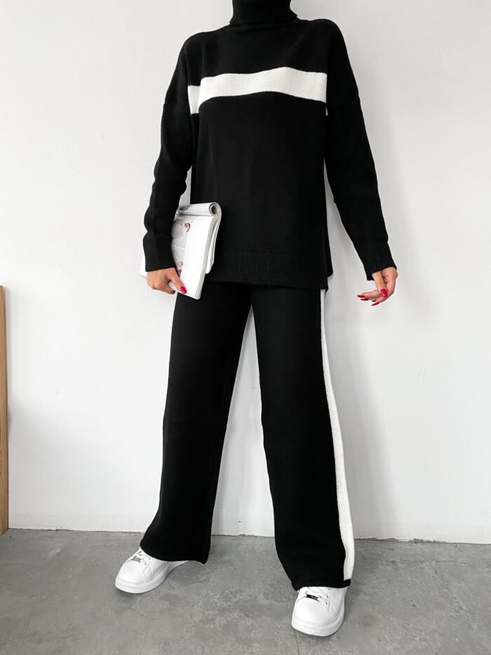 Zwarte gebreide set met coltrui en witte strepen – Comfortabele elegante look - Afbeelding 2