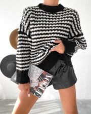 Gebreide Trui in Zwart-Wit Strepen – City Chic