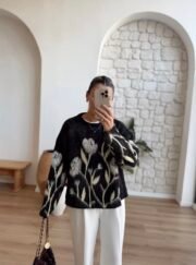 Gebreide Trui met Bloemenpatroon – Zwart - Afbeelding 3