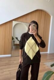 Argyle Gebreide Trui – Donkerbruin & Geel - Afbeelding 2