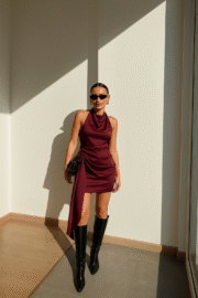 Elegante Satijnen Jurk in Diep Bourgondisch Rood